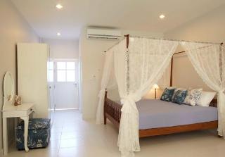 Room thumbnail 23