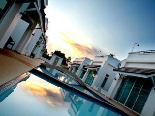 General view thumbnail 1