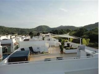 Terrace thumbnail 4