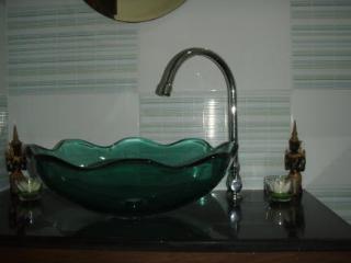 Room thumbnail 9