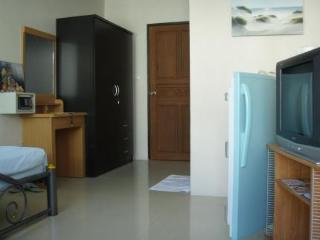 Room thumbnail 19