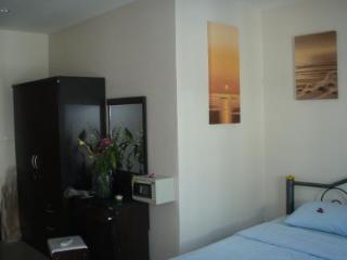 Room thumbnail 23