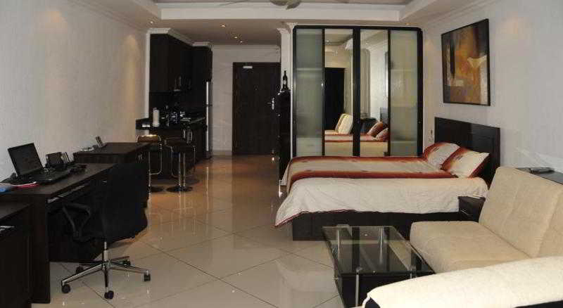Room thumbnail 24