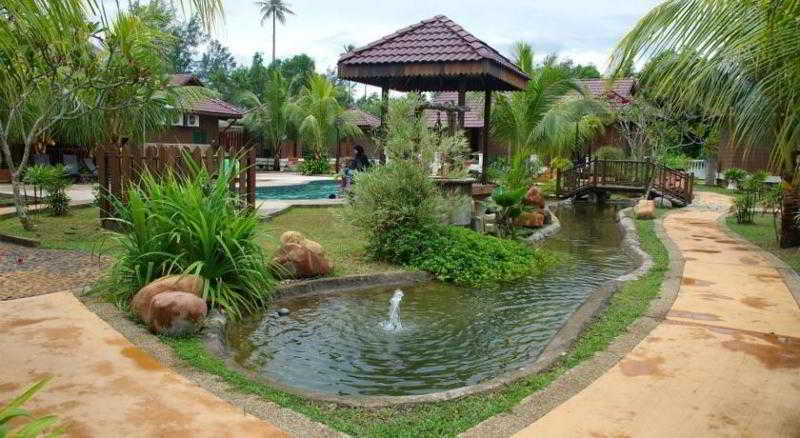 Pool
 di Ulek Beach Resort