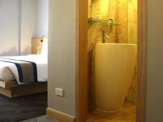 Room thumbnail 22