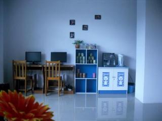 General view thumbnail 1