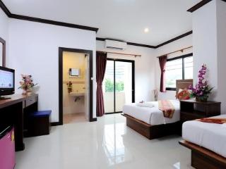 Room thumbnail 2