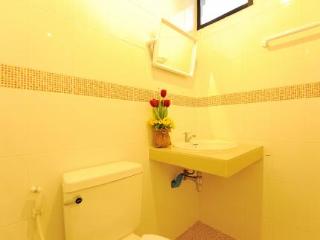 Room thumbnail 9