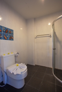 Room thumbnail 16
