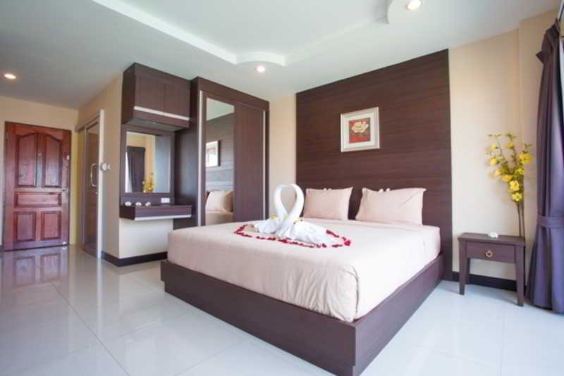 Room thumbnail 34