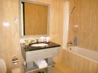 General view thumbnail 16