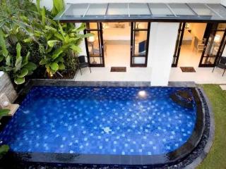 Pool thumbnail 85