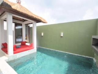 Pool thumbnail 18