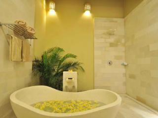Room thumbnail 17
