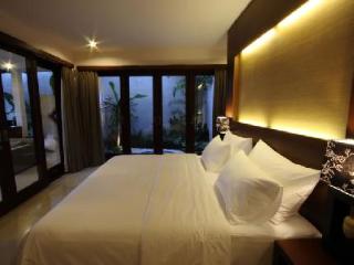 Room thumbnail 18