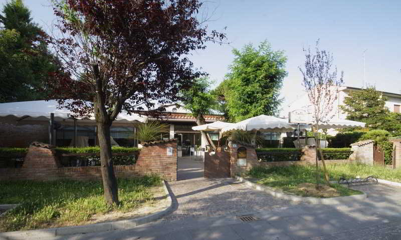 Tati, Ravenna