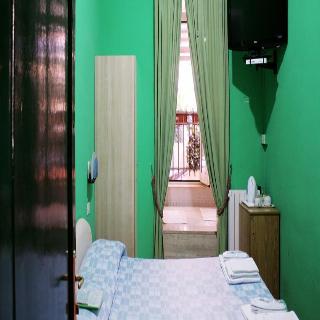 A Roma San Pietro Best Bed, Rome