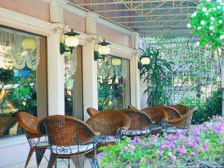 Terrace thumbnail 33