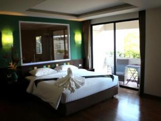 Room thumbnail 13