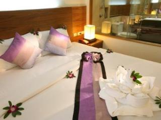 Room thumbnail 1