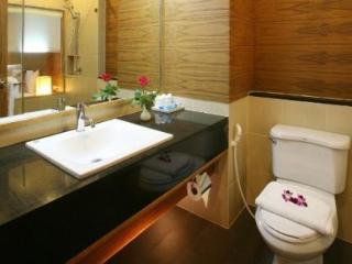 Room thumbnail 2