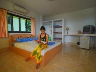 Room thumbnail 17