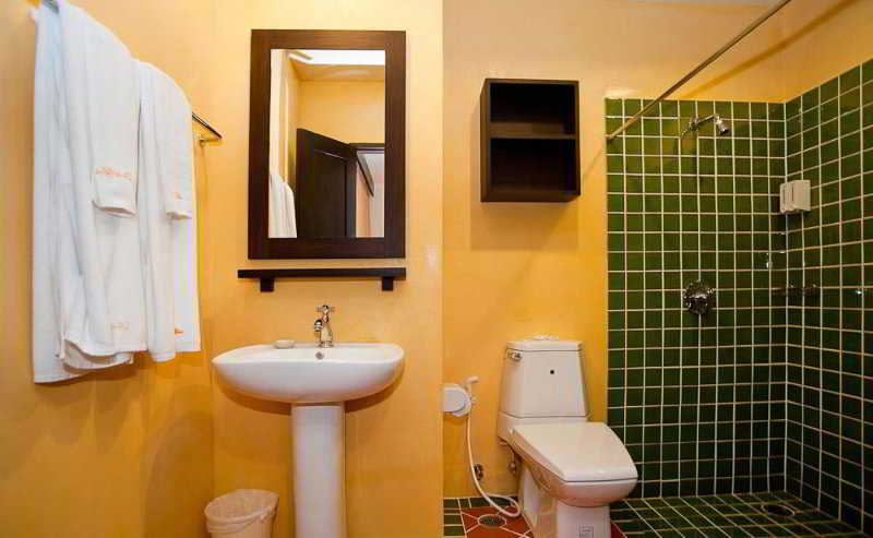 Room thumbnail 23