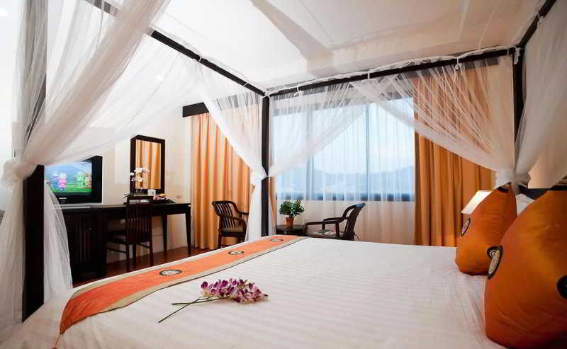 Room thumbnail 24