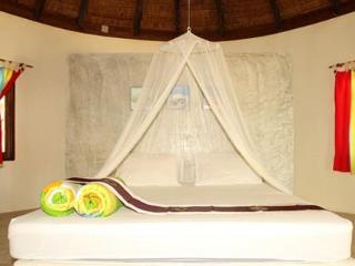 Room thumbnail 6