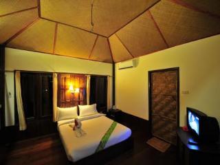 Room thumbnail 36