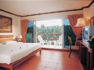 Room thumbnail 4
