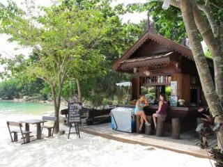 Bar thumbnail 32