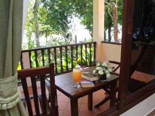 Terrace thumbnail 9