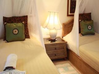 Room thumbnail 5