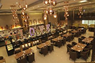 Villa Caceres Hotel