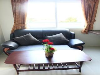 General view thumbnail 8