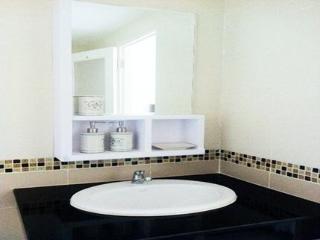 General view thumbnail 11