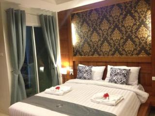 Room thumbnail 81