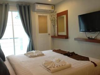 Room thumbnail 83