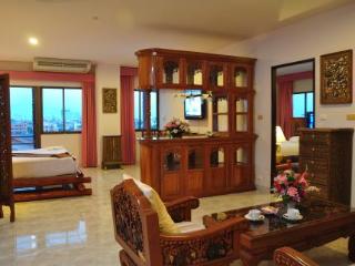 Room thumbnail 14
