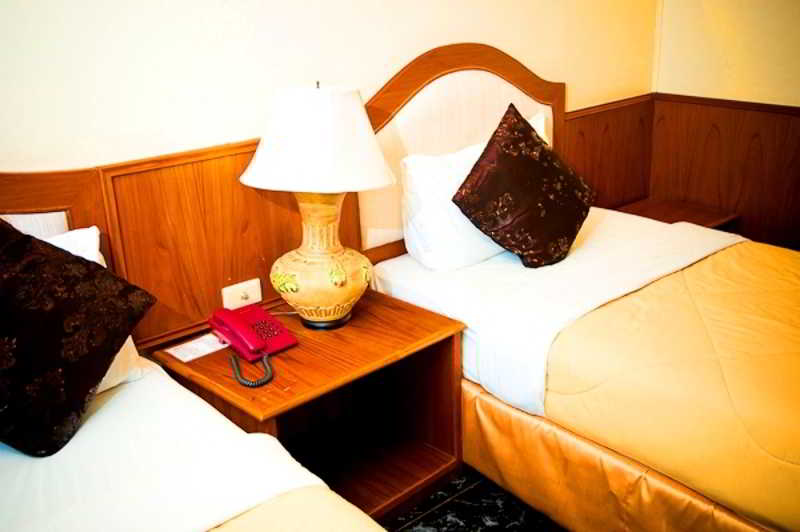 Room thumbnail 35