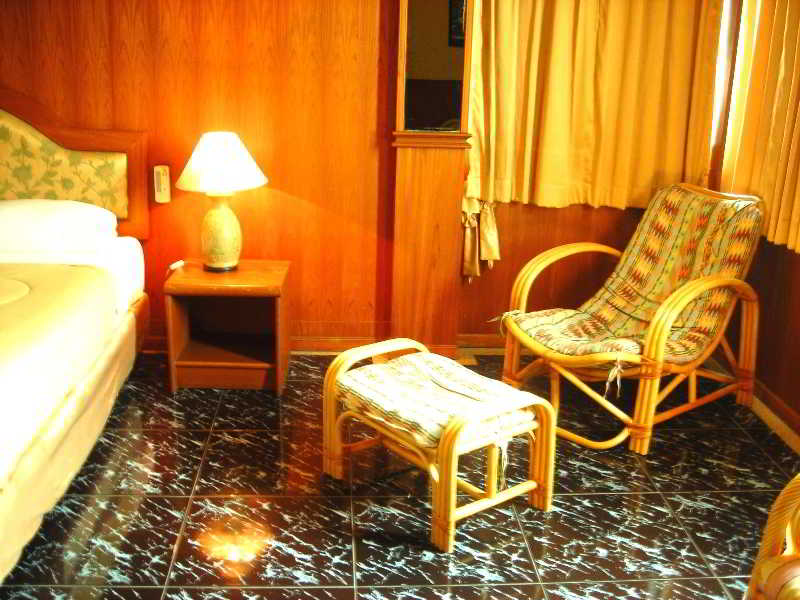 Room thumbnail 46