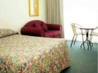 Room thumbnail 2
