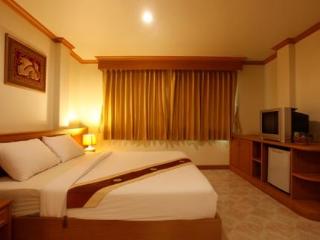 Room thumbnail 2