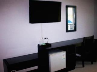 Room thumbnail 8
