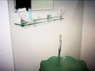 Room thumbnail 12