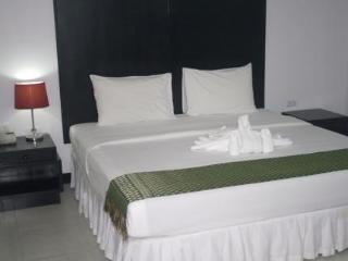 Room thumbnail 34