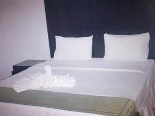 Room thumbnail 35