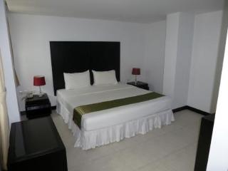 Room thumbnail 50