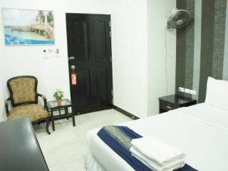 Room thumbnail 76